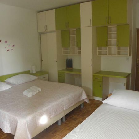 Apartman Ive Starigrad Paklenica Exterior photo